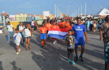Optocht 27